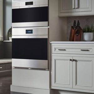 76cm M SERIES CONTEMPORARY STAINLESS STEEL HANDLELESS CONVECTION STEAM OVEN