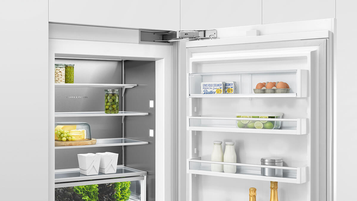 integrated fridge with ice maker